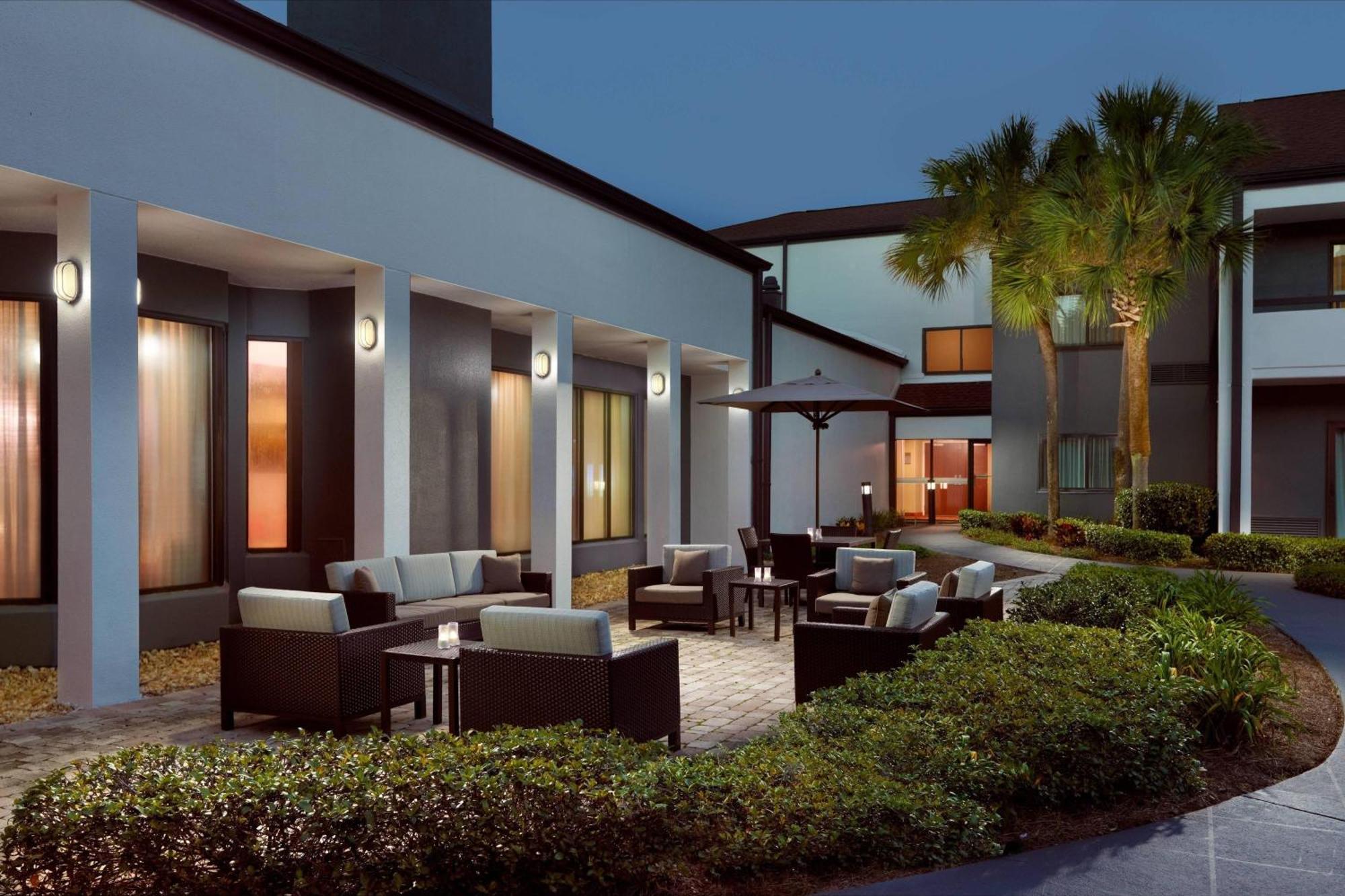 Courtyard By Marriott Tallahassee Downtown/Capital Exterior foto