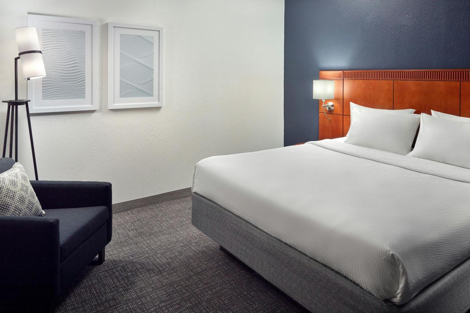 Courtyard By Marriott Tallahassee Downtown/Capital Exterior foto