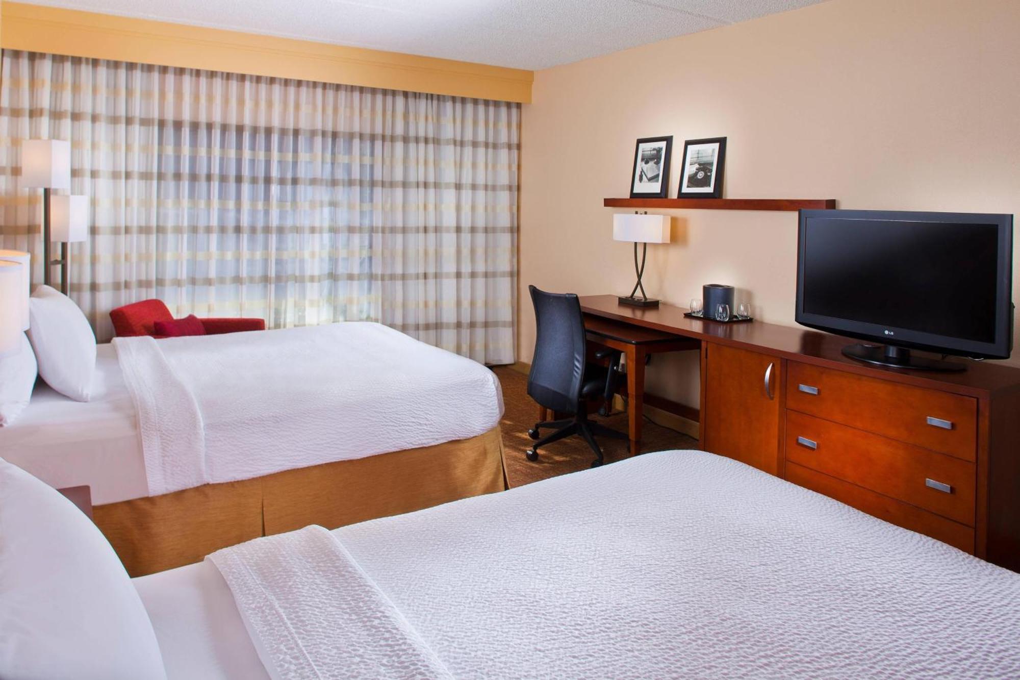 Courtyard By Marriott Tallahassee Downtown/Capital Exterior foto